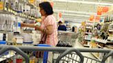 Vendas do Walmart sobem com o aumento de compradores de famílias ricas