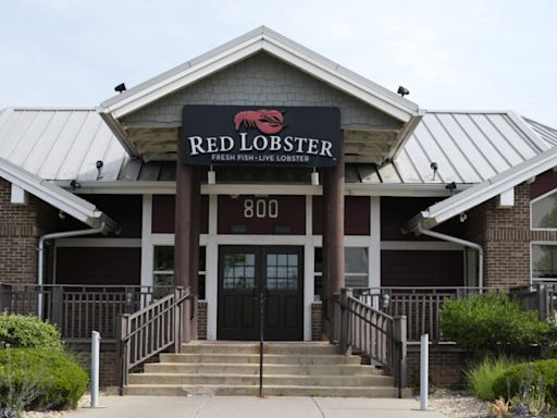 Red Lobster Seeks Bankruptcy Protection After Closing Dozens Of Restaurants