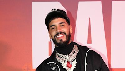 Anuel AA lanza polémico mensaje a Feid sobre Karol G: “Tu mujer me ama” - El Diario NY