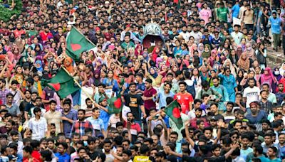 Bangladeshi protesters demand end to civil service job quotas