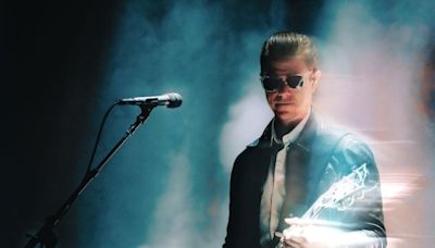 El debut de Interpol en Viña del Mar: la importancia de la luz - La Tercera