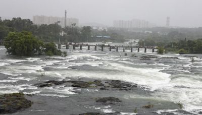 Minor falls into river water from bridge near Poona hospital, search on