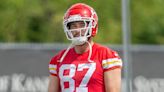 A young Swiftie was sweetly enchanted by meeting Travis Kelce at Chiefs camp