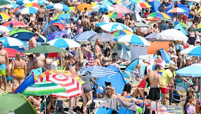 Beach day etiquette: What to do and public behaviors to avoid