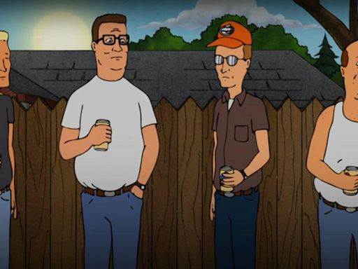 King of The Hill Cosplay Hilariously Recreates The Series Intro