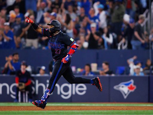 Vladimir Guerrero Jr.'s 20-game hit streak a reason to watch amid lost Blue Jays season