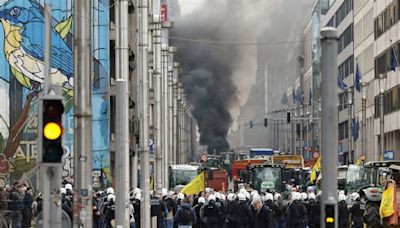 Farmers in tractors block Brussels in EU policies protest