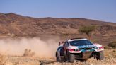 Nasser Al-Attiyah: Queda mucho. Si no llego a ir a tres ruedas ayer, lideraría por 20 min