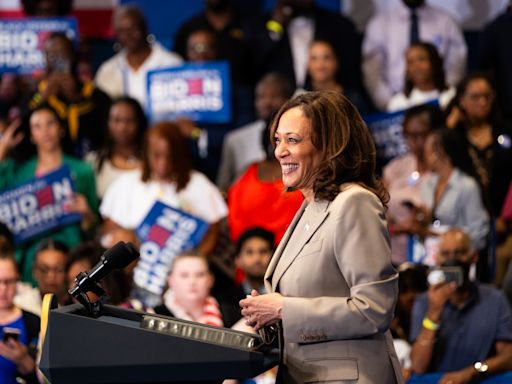 2024 election updates: Kamala Harris rakes in campaign donations after Biden drops out of race; Democrats offer early support