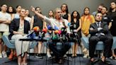 17 bailarines de Nacho Cano denuncian a la Policía por coacciones y falsedad