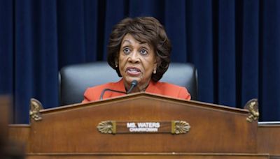 Texas man sentenced to 33 months for threatening California Rep. Waters