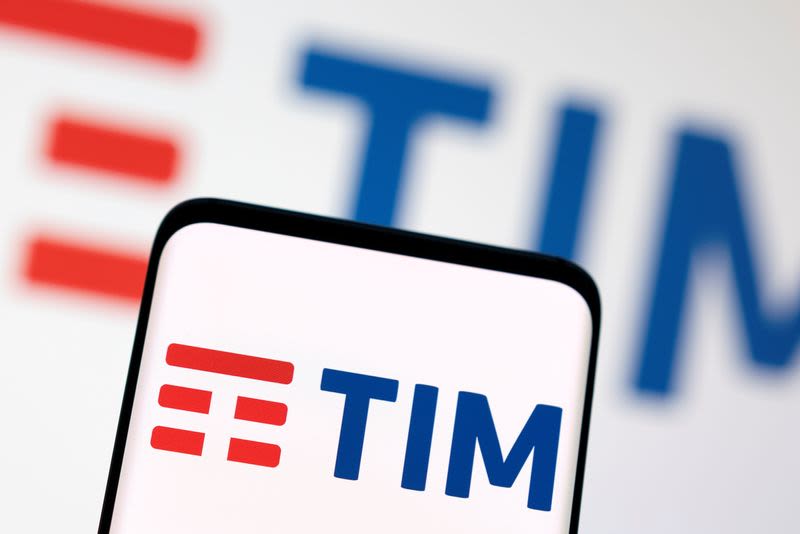 Exclusive-KKR set for unconditional EU antitrust okay for Telecom Italia deal, sources say