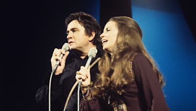 When & Where Did Johnny Cash Propose to His Wife June Carter Cash?