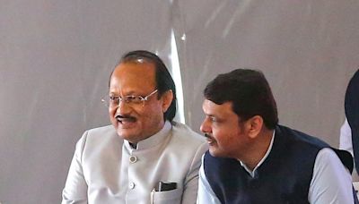 Maharashtra: Deputy CMs Devendra Fadnavis, Ajit Pawar Narrowly Escape After Chopper Loses Way In Bad Weather - News18