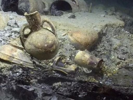 600-year-old pirate ship wreck discovered packed with arms & rare cargo