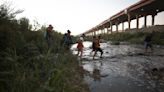 Illegal border crossings to US from Mexico hit annual high