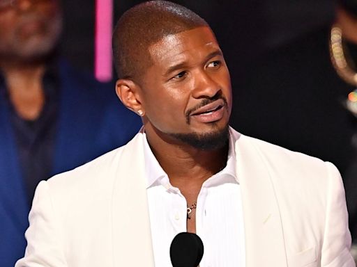 Much Of Usher's BET Acceptance Speech Was Inaudible — And People Are Pissed