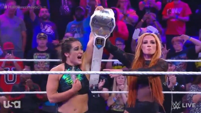 Lyra Valkyria Comments On Bond With Becky Lynch, Says Lynch Has Told Her To Be Herself