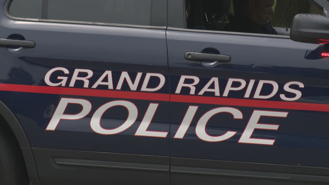 Grand Rapids Police Department reminds community of curfew for young people