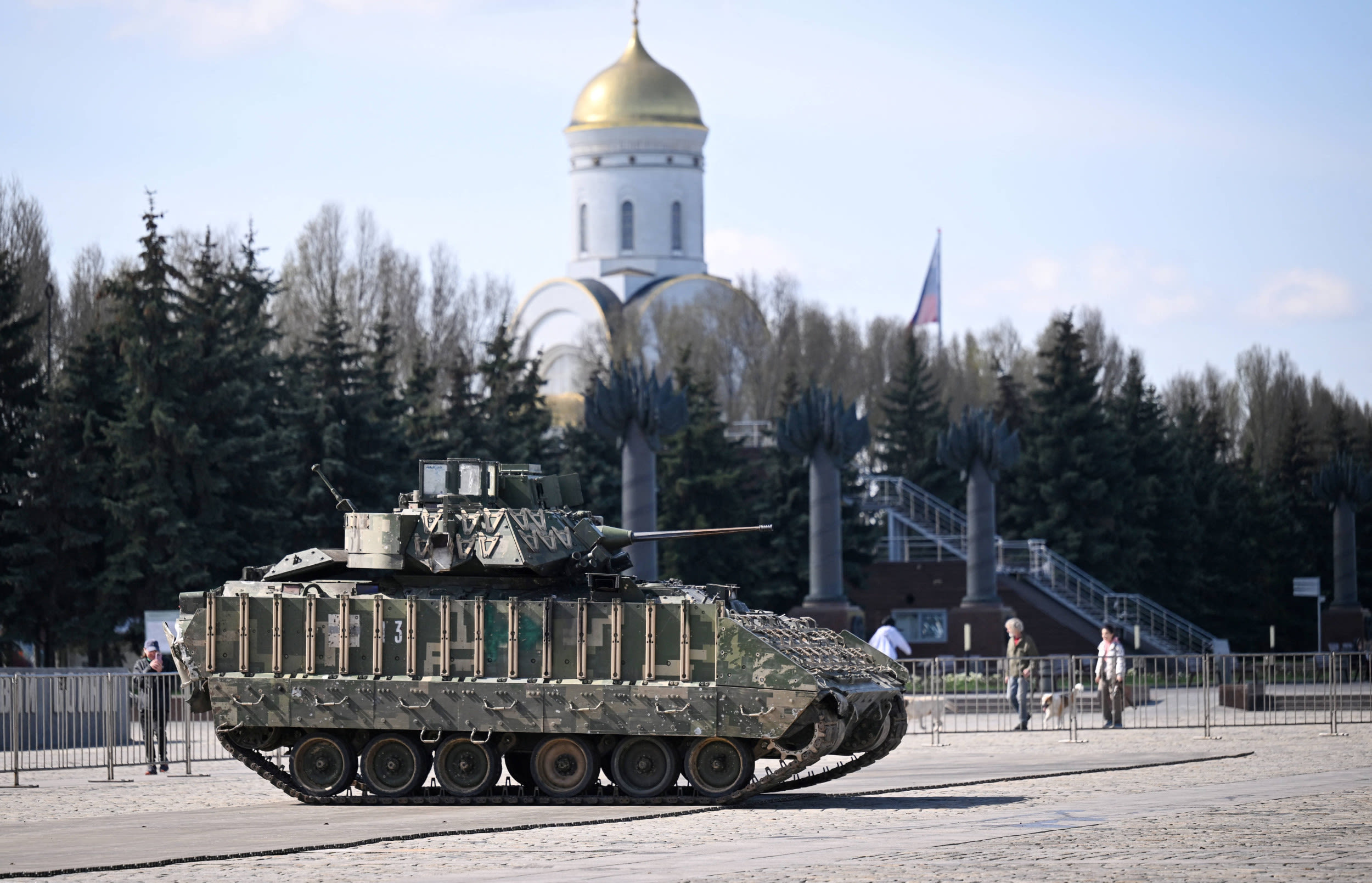 Satellite data hints at Russia's depleting armor stocks