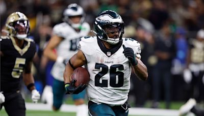 Eagles overcome mistakes, failed gambles to stun Saints with late TD