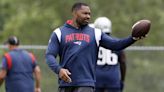 Why are Jerod Mayo, Patriots delaying start of offseason workouts?