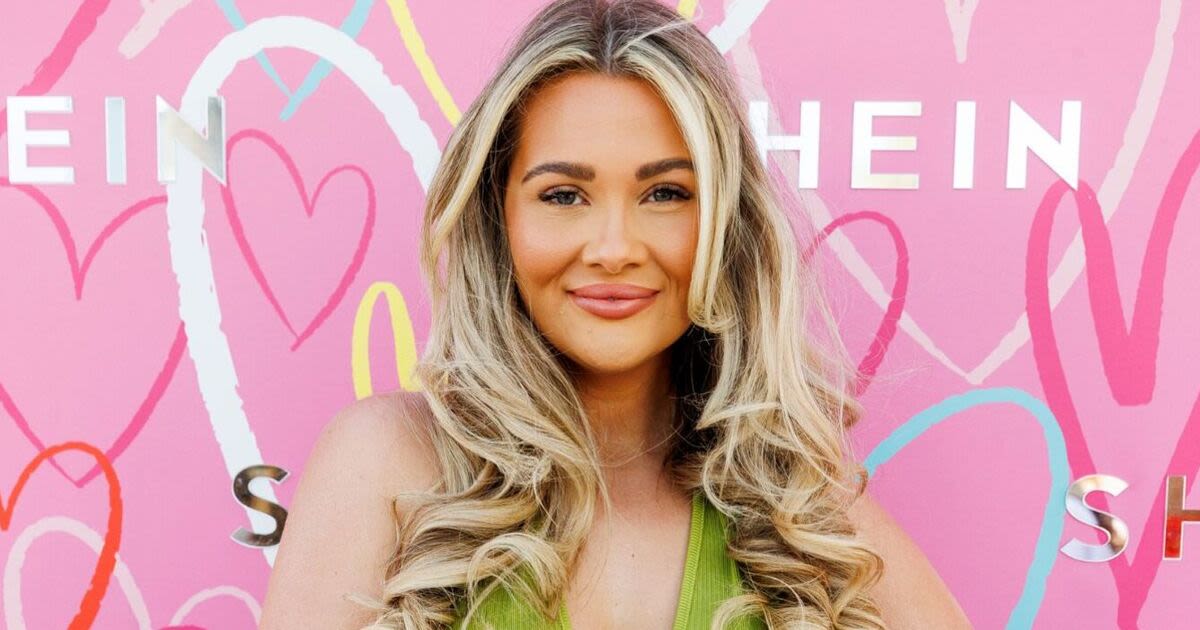 Love Island star shows off weight loss as she reunites with co-stars