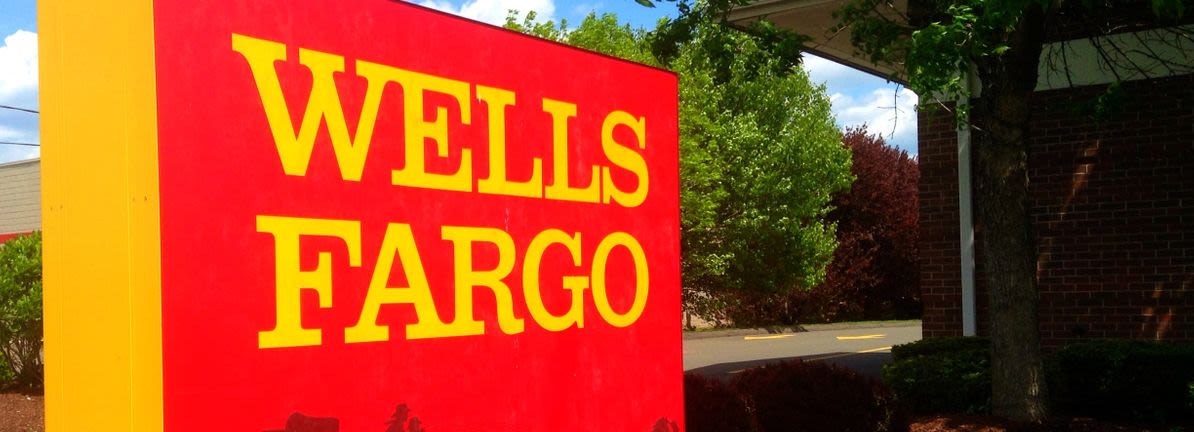 Wells Fargo & Company (NYSE:WFC) Looks Like A Good Stock, And It's Going Ex-Dividend Soon