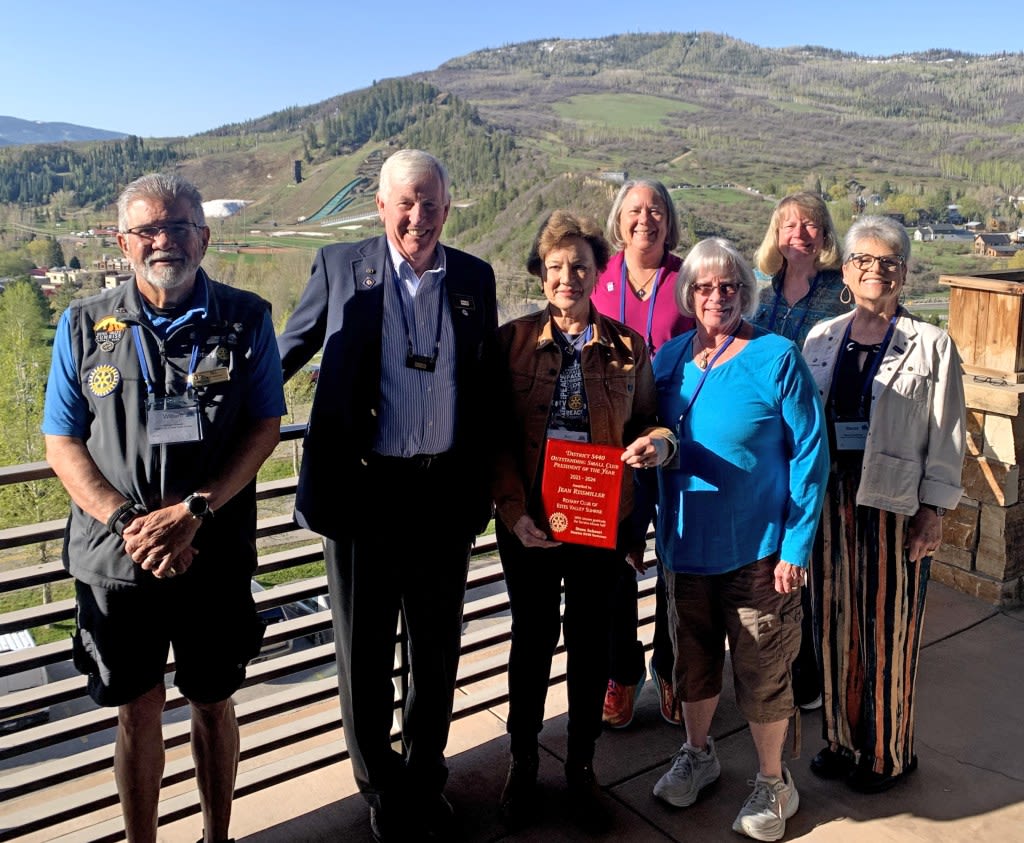 Estes Valley Sunrise Rotary named Outstanding Small Club of the Year