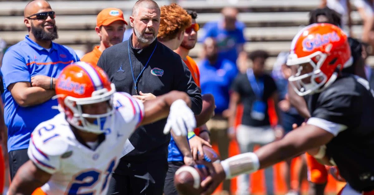 Billy Napier explains decision to remain Florida’s play-caller in critical Year 3