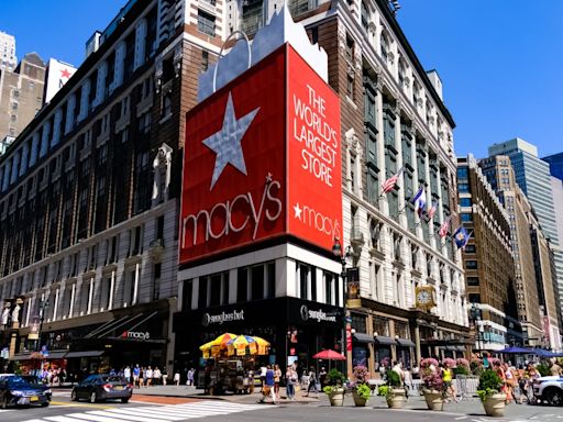 Macy’s praised for ending buyout talks, urged to focus on ‘growth’