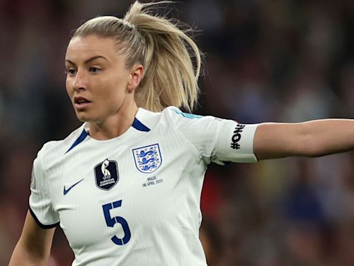Leah Williamson relishing England fight for places ahead of France double-header