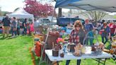 Ellington Antiques Show Gets A Perfect Day In May - Antiques And The Arts Weekly