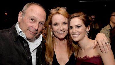 All About Zoey Deutch's Famous Parents, Lea Thompson and Howard Deutch