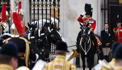 Bericht: Krebskranker Charles III. wird in Kutsche an Geburtstagsparade teilnehmen