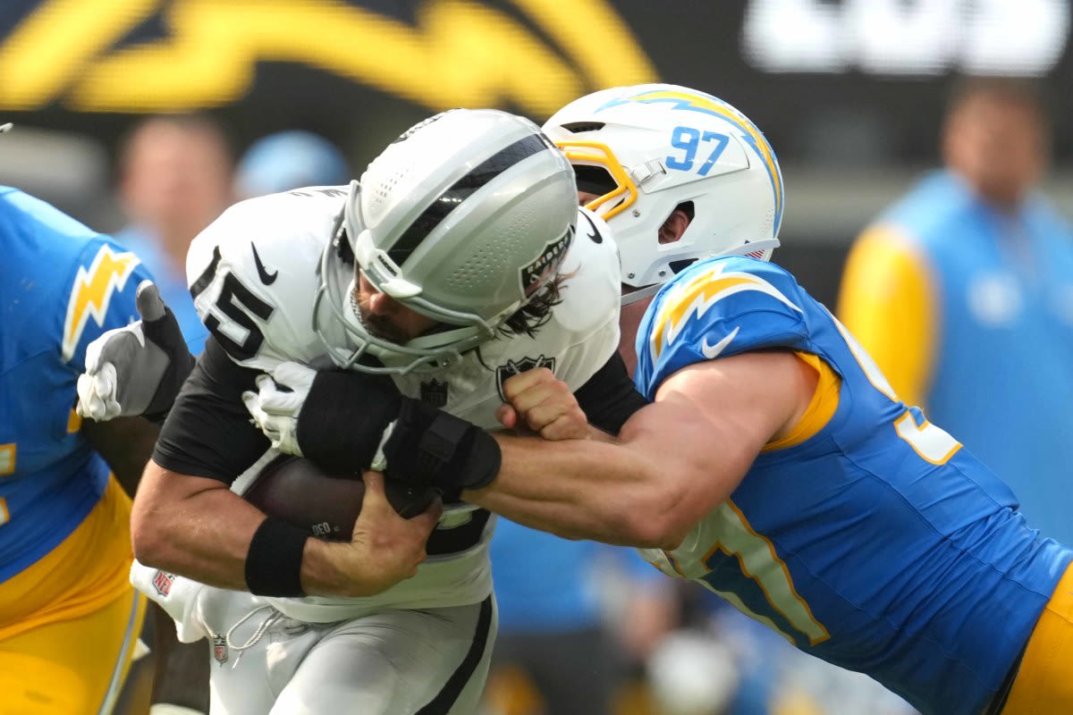 Chargers News: 3 Studs and 3 Duds From Chargers Win Over Raiders