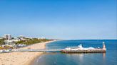 Bournemouth stabbings – latest: Teenager arrested for ‘murder’ after woman dies on Durley Chine beach