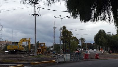 Sorpresa: el Ejército reparará baches en las calles de un municipio gobernado por La Cámpora