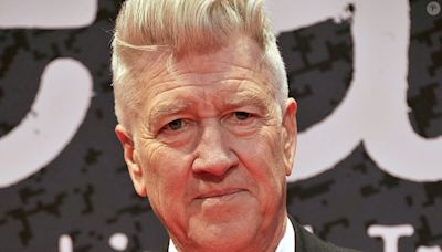 "Le plaisir à un prix" : Le réalisateur David Lynch, atteint d'emphysème, assume avoir fragilisé sa santé