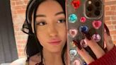 Noah Cyrus just shared a topless photo and obviously looks incredible