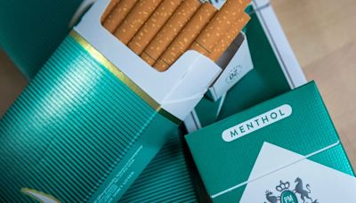 Por qué se retrasa la prohibición de los cigarrillos mentolados en Estados Unidos