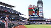 Giants manager Gabe Kapler pauses anthem protest for Memorial Day game