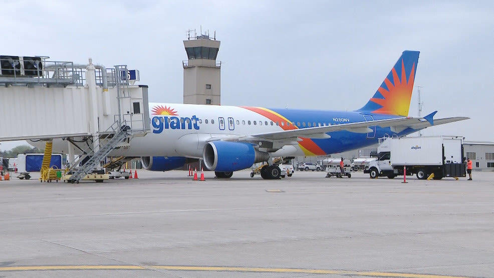 Allegiant Air cancels flights across country due to software system outage