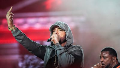 Eminem ends Taylor Swift’s No. 1 streak with ‘The Death of Slim Shady (Coup de Grâce)’