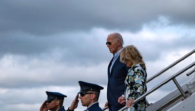 Biden Circle Shrinks as Democrats Fear Election Wipeout