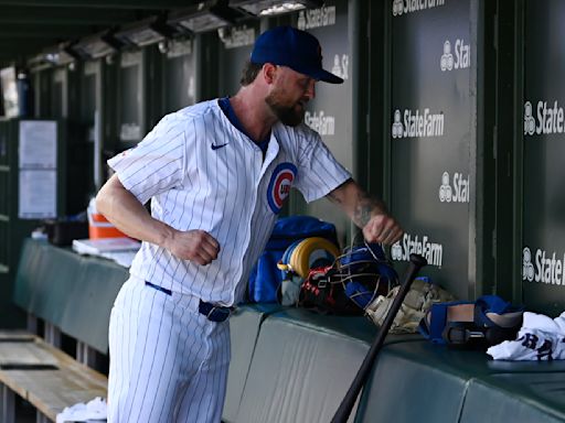 Cubs pitcher Colten Brewer fractures non-pitching hand after punching dugout wall