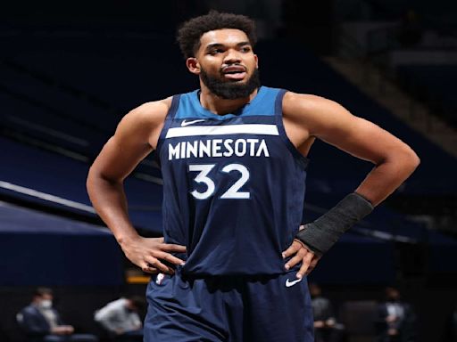 Karl-Anthony Towns' Camp 'Stunned' by Timberwolves-Knicks Trade, NBA Insider Reveals