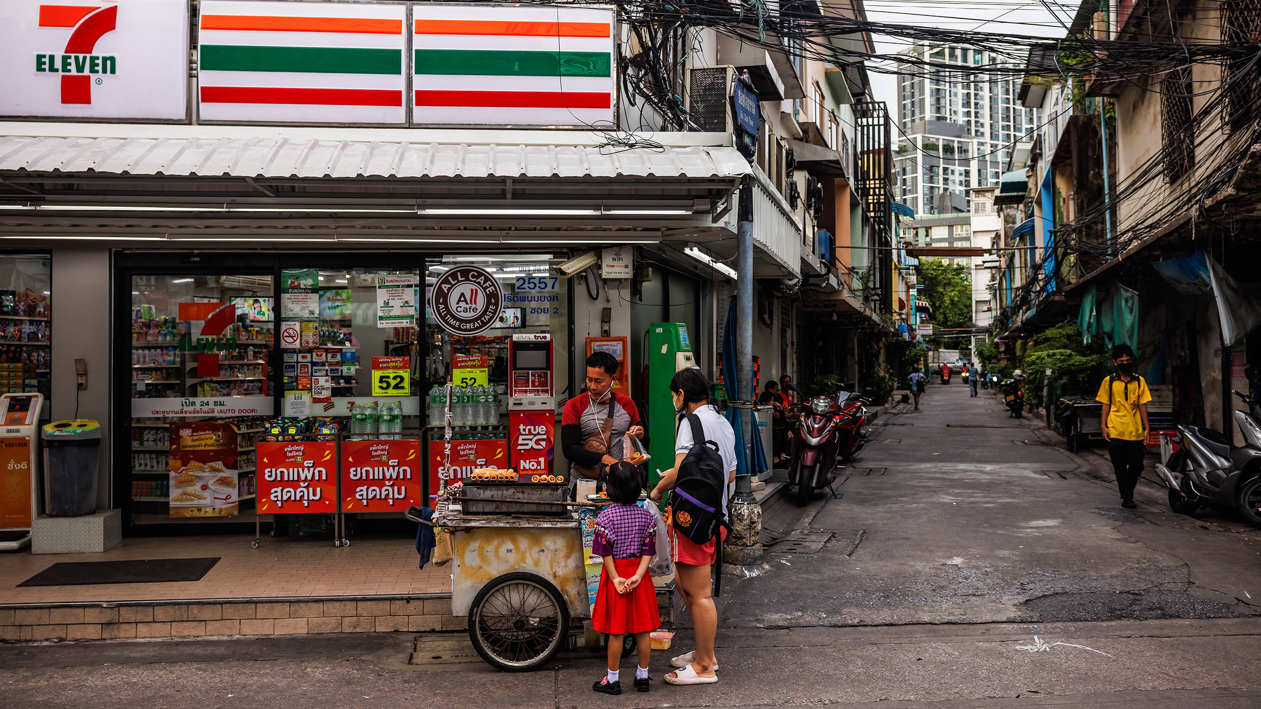 Japan's convenience store chains chase elixir of growth across Asia