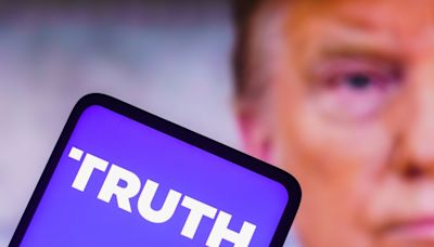 Trump's Truth Social Reportedly Sees Sharp Drop In US User Base Despite Aggressive Media Push: 'Can't Demonstrate...