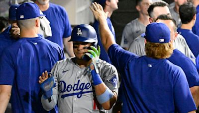 23-0 when Miguel Rojas gets a hit, plus other undefeated Dodgers stats